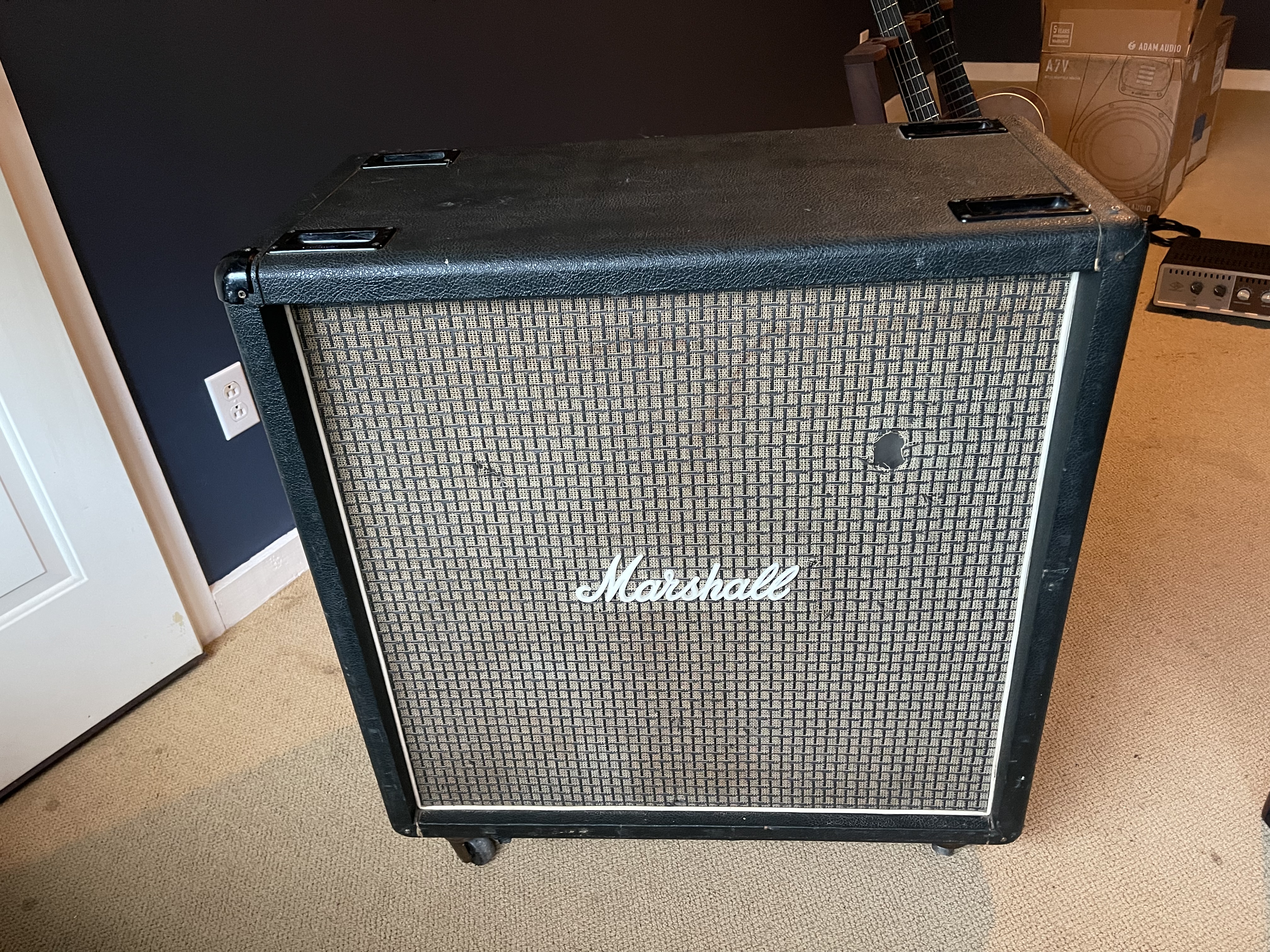 Marshall 4x12 hot sale bass cab