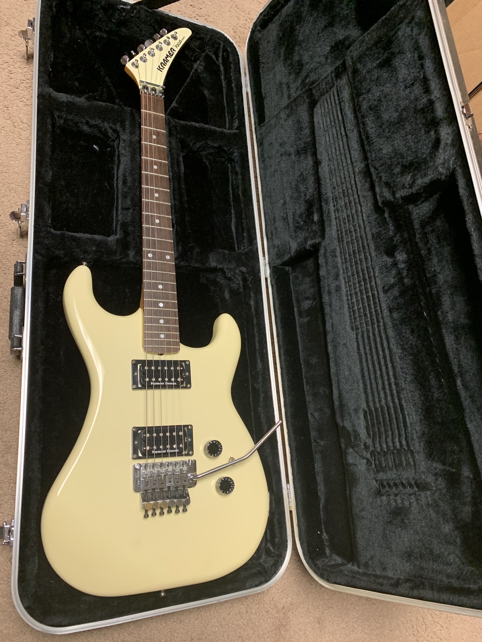 PRICE DROP Kramer Focus 2000 Made in Japan shredder | Rig-Talk