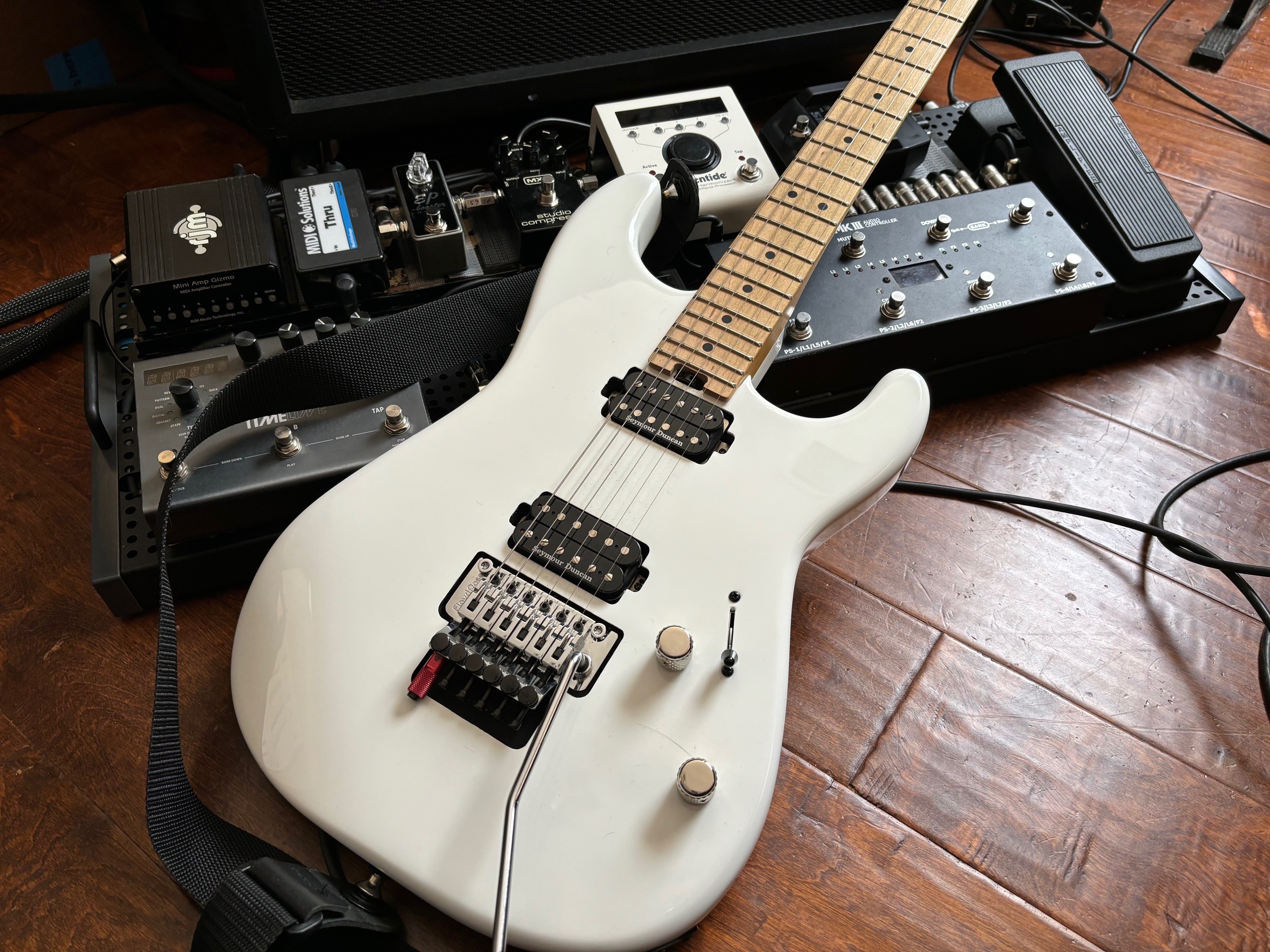 Charvel.jpg