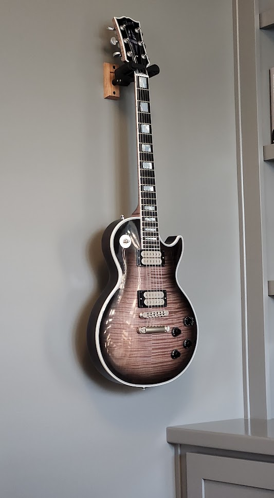 Vivian Les Paul.jpg